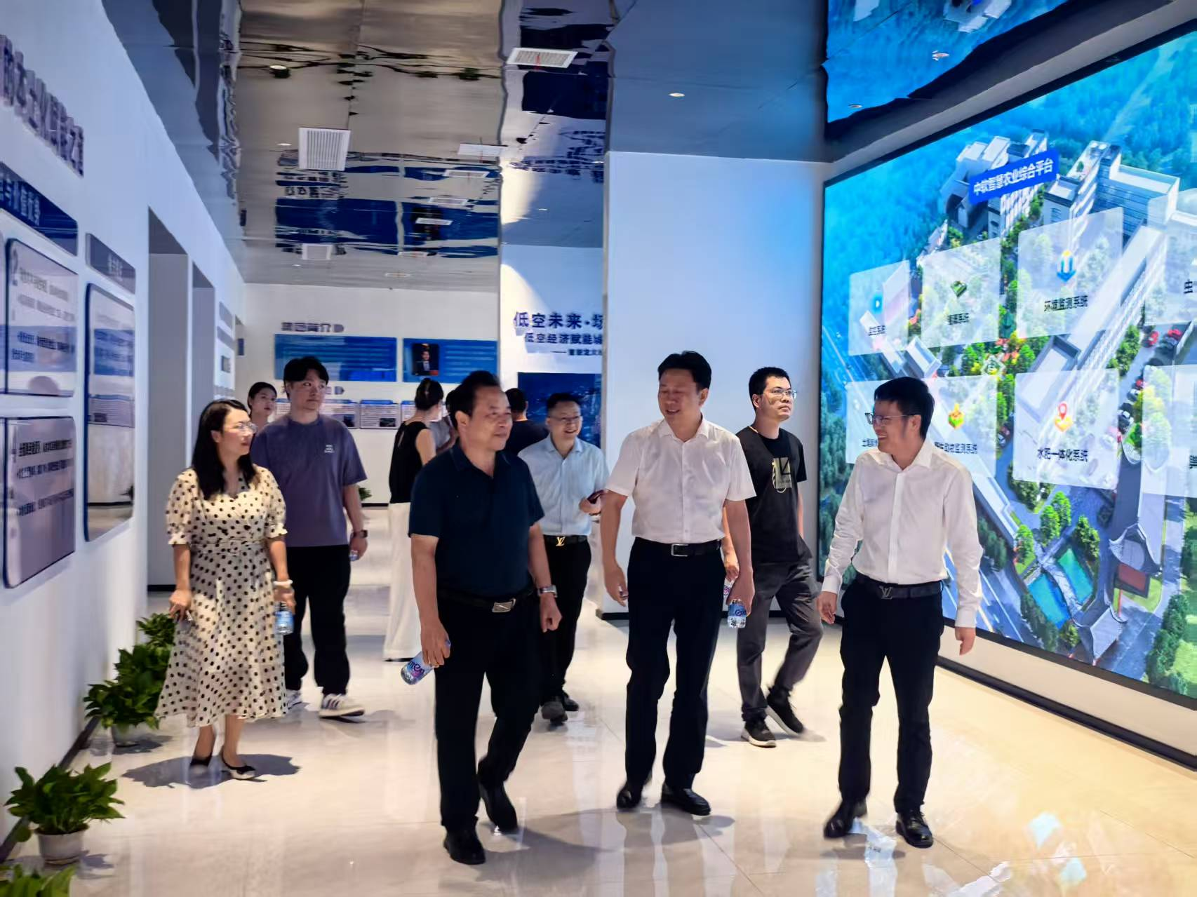 【荆门市科技局领导调研中软数字产业园 充分肯定数字技术赋能成效】